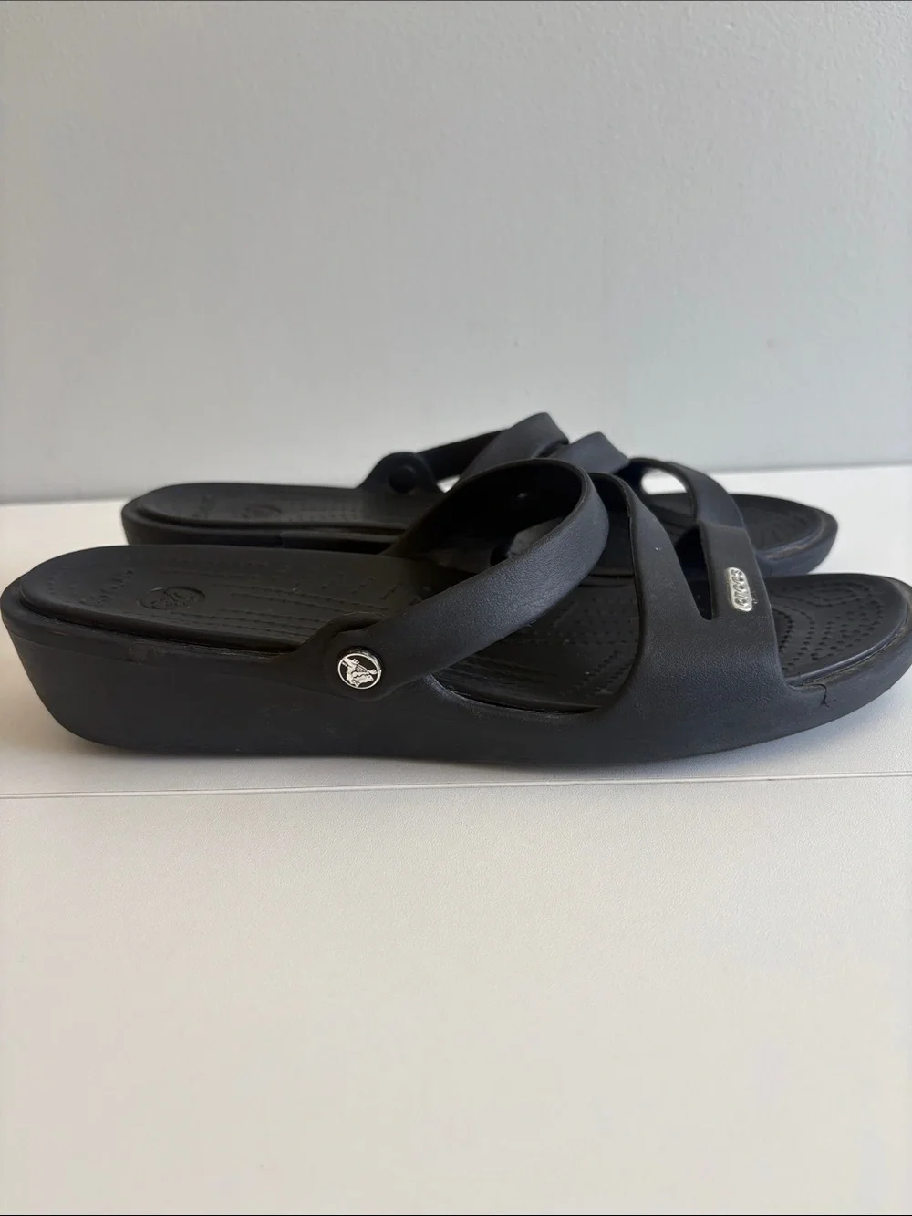 Crocs Black Comfort Wedge Slide Sandals Women’s 9